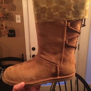 Size7 , Never worn!! Super cute & lightweight